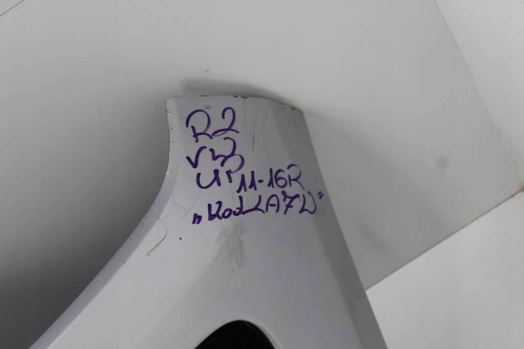 фото №8, Бампер перед vw up 11-16r la7w