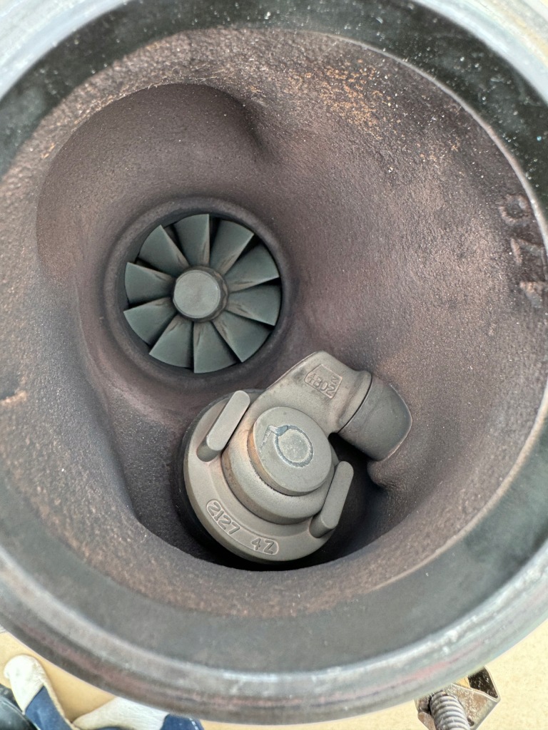 Mercedes 63 amg gt 290 213 gle 167 турбонагнетатель турбина правая idelana Недорого