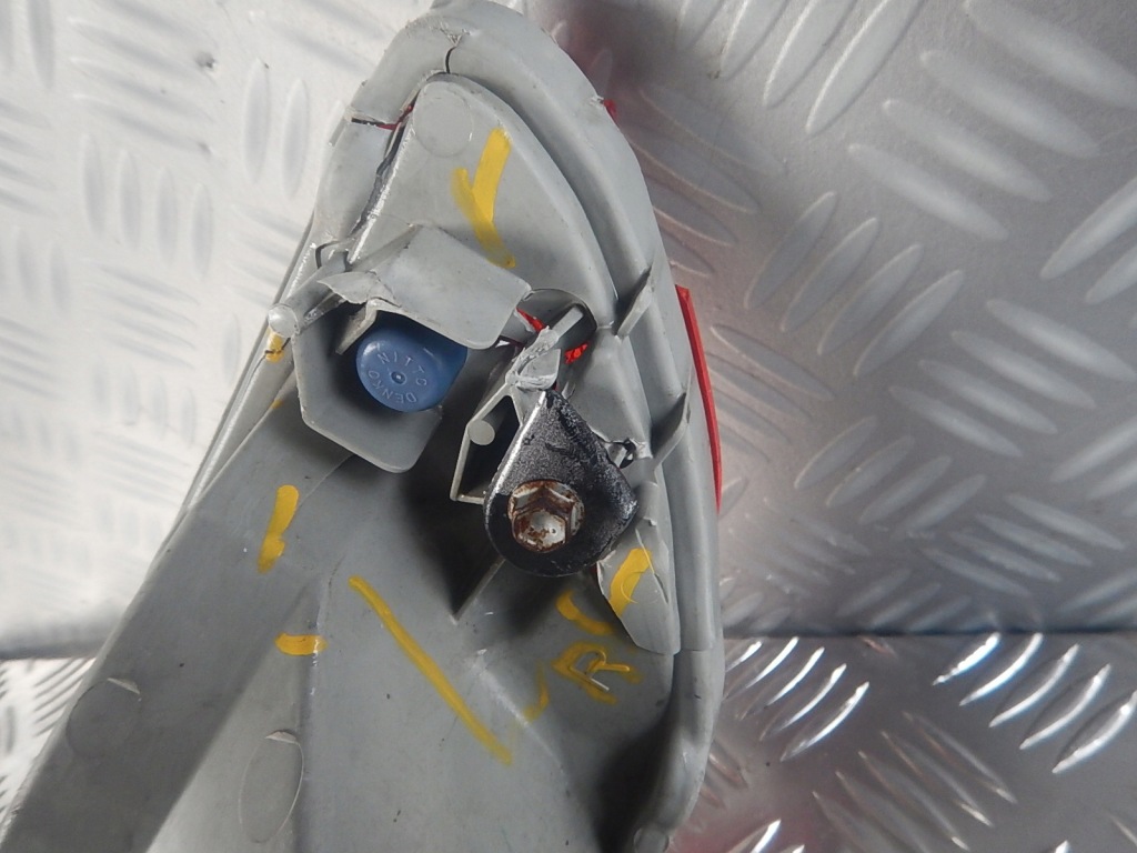 фото №4, Lexus rx rx350 rx450 rx450h iii права лампа w бампер задня