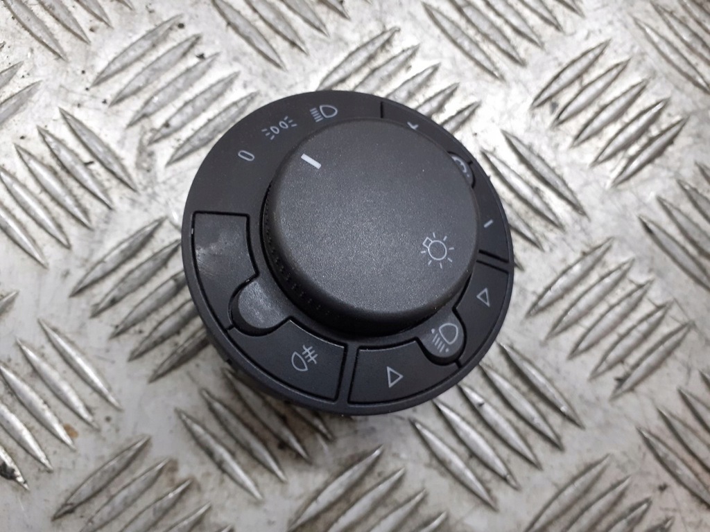 фото №1, Переключатель света opel corsa d 13249396ea