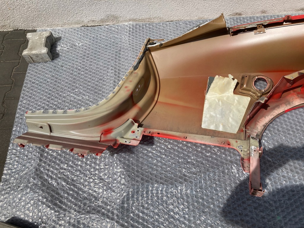 фото №12, Крила правий задній ferrari