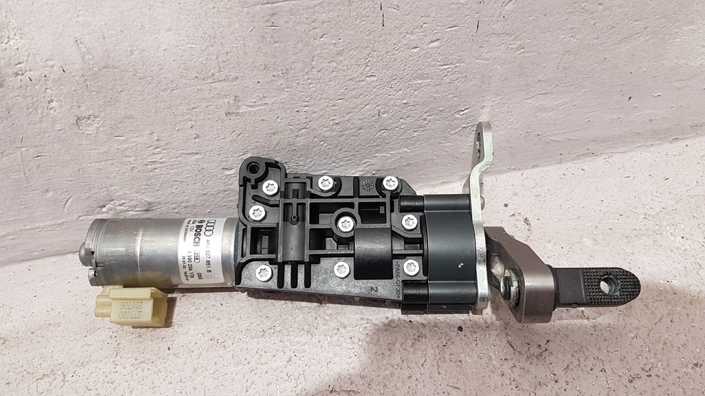 фото №7, Петля кришки моторчик лівий audi a6 c8 avant