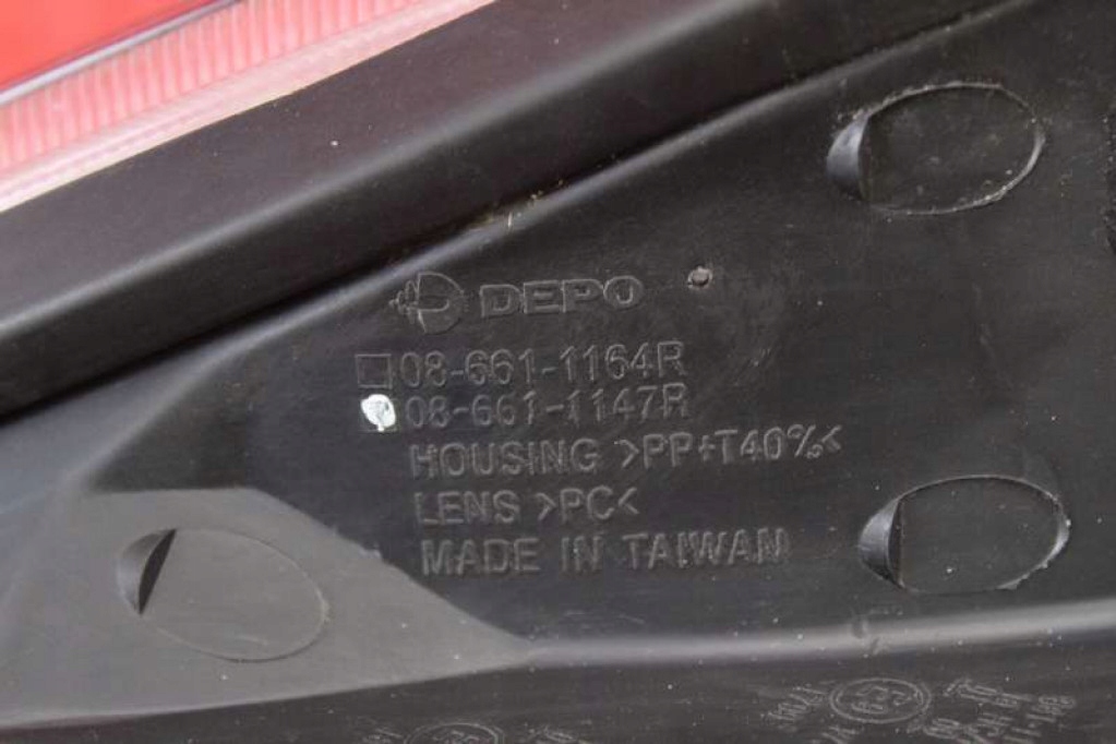 фото №7, Фара правий лампа перед eu 08-661-1164 fiat grande punto 05-10