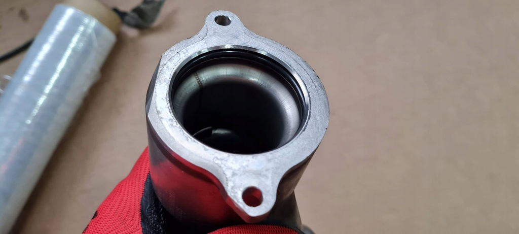 фото №8, A5 8w соединитель турбины 2.0 tdi 04l131111ab a5 q5 a4 b9 8w