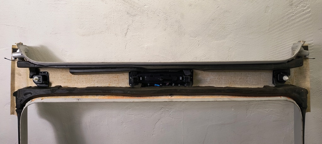 фото №15, Стеля tesla model 3