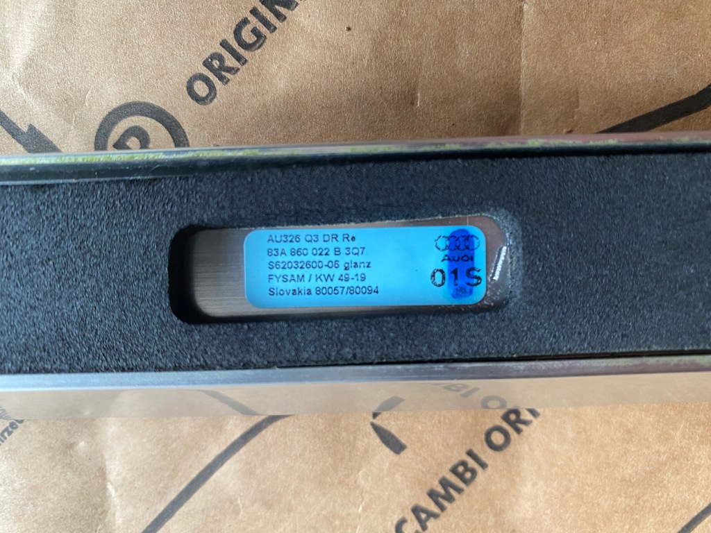 2× audi q3 83a рейлинги кровельные 83a860021b 83a860022b 83a 860 021 b 83a 860 022 Недорого