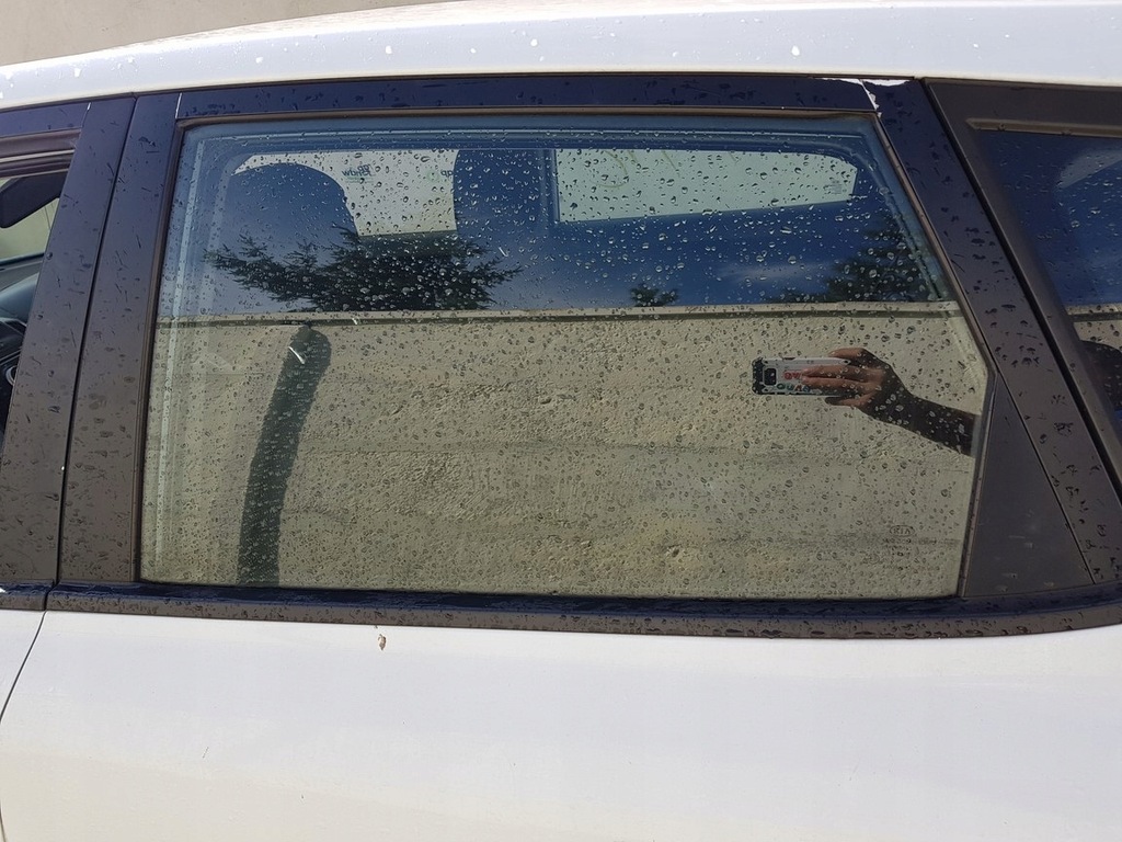 фото №1, Kia ceed hb стекло дверь левый задняя 2006-12r