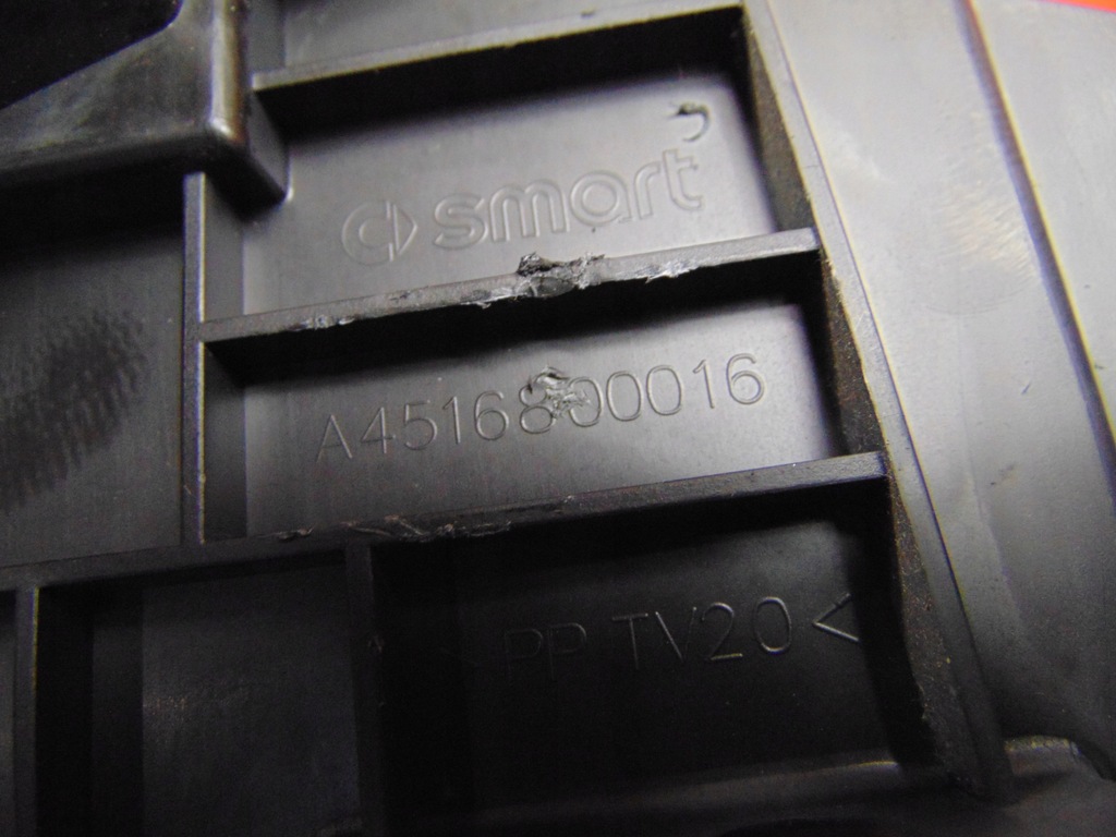 фото №4, Smart fortwo ii 451 07- рамка каркас кронштейн радіо