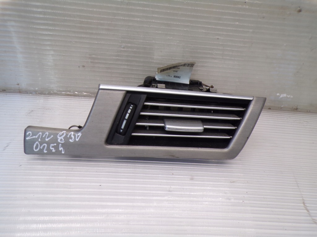 фото №1, Решётка обдув правая mercedes w212 e klasa