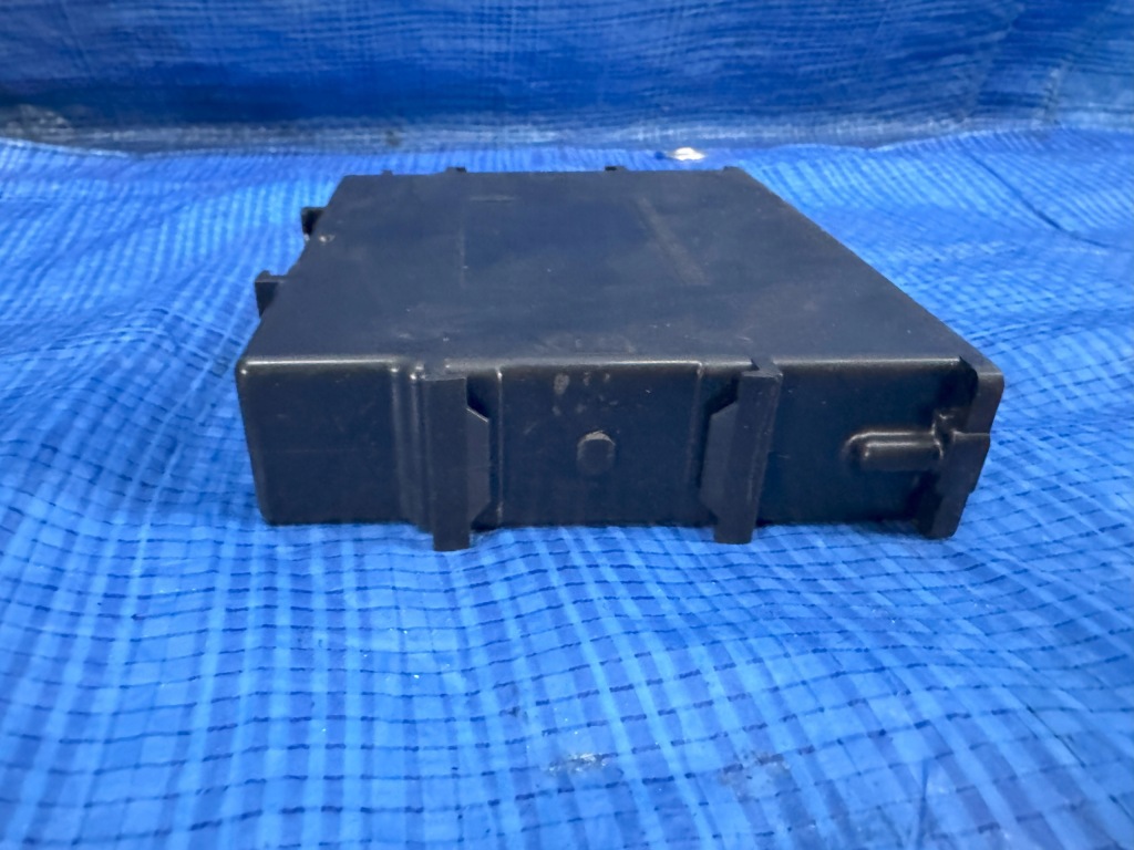 Модуль блок управления renault austral 1.2 e-tech 478806us0c Оригинал