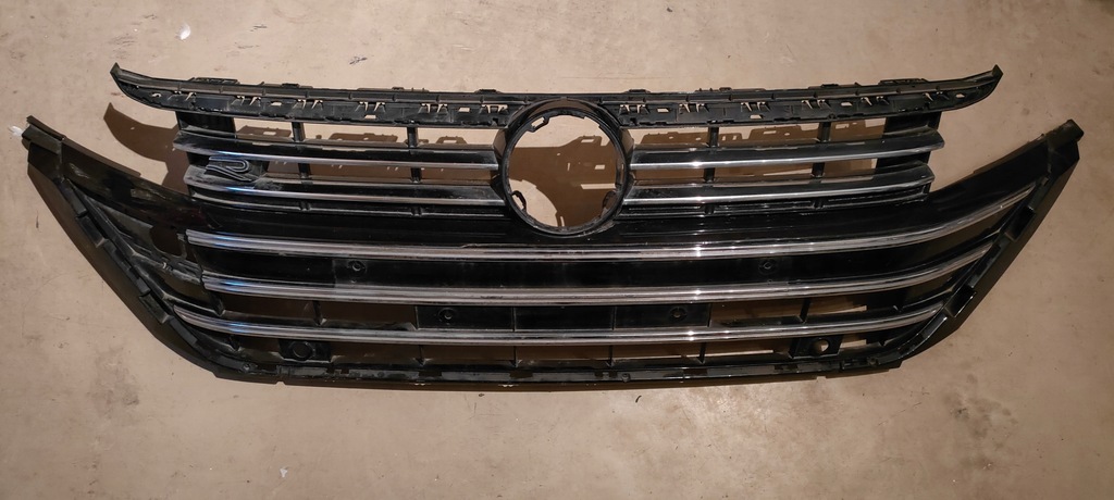 фото №1, Решётка радиатора решётка радиатора vw arteon lift r line 3g8853651ba 2020-