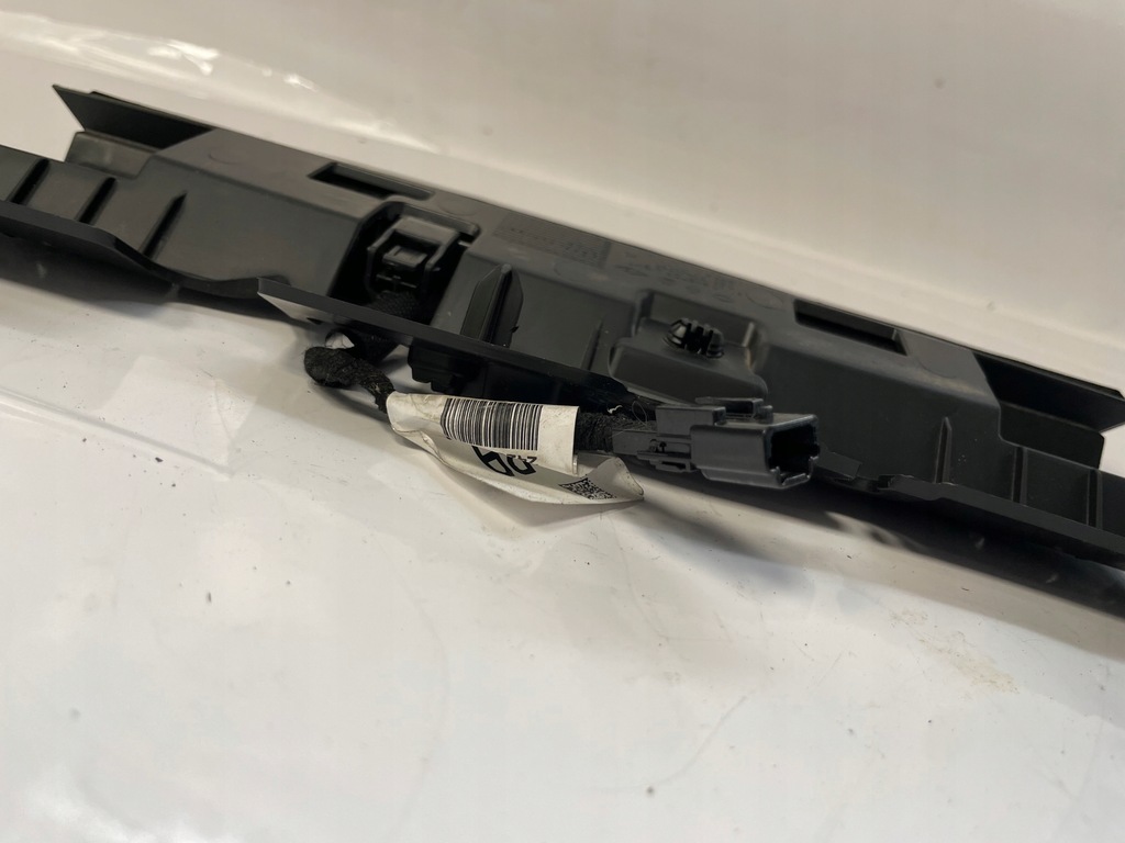 фото №6, Renault arkana 1.3 tce 22 лампа стоп кришки задній d28100jl000 265985894r