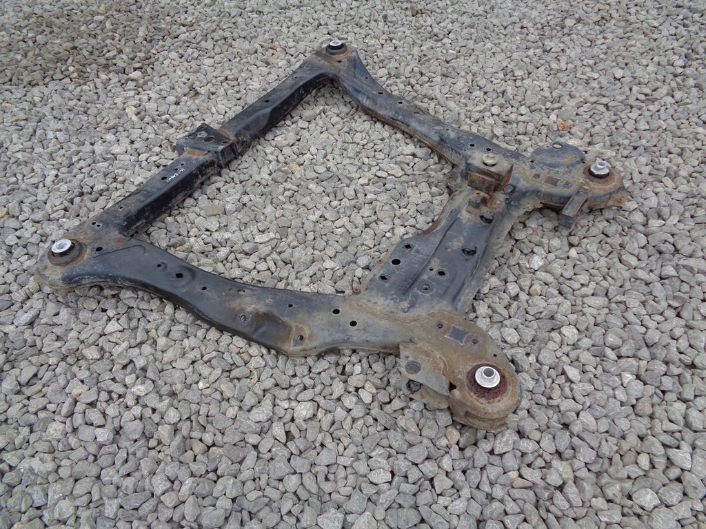 фото №4, Підрамник підрамник балка підрамник перед suzuki kizashi 09-