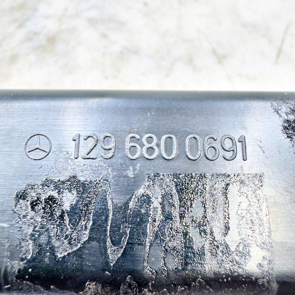 Бардачок стельовий mercedes-benz sl r129 1296800691 Недорого