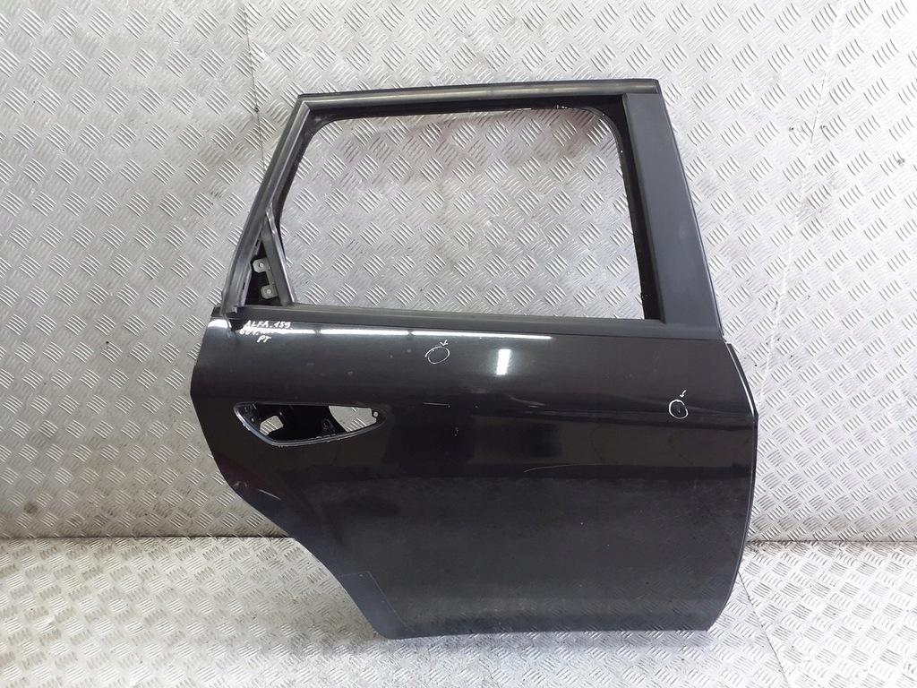 фото №1, Дверь правый задняя alfa romeo 159 601
