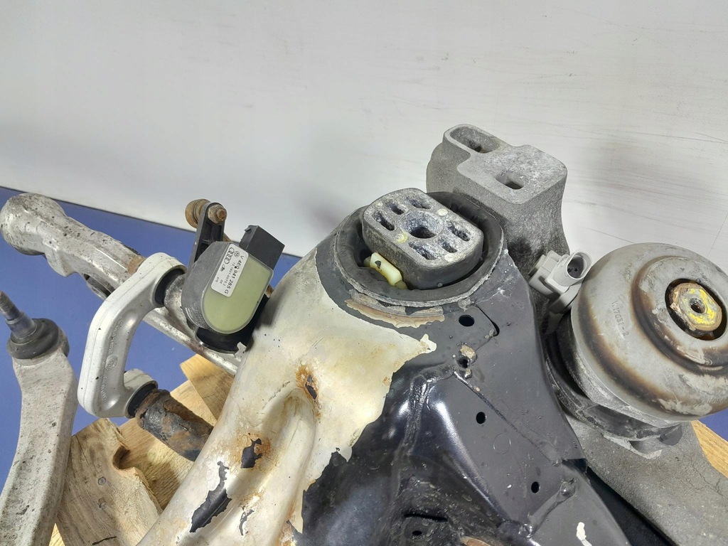 фото №5, Audi a8 d3 поперечина підрамник підрамник перед