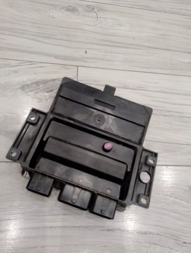 фото №4, Бортовой компьютер блок управления renault clio iii 8200399038 8200619409