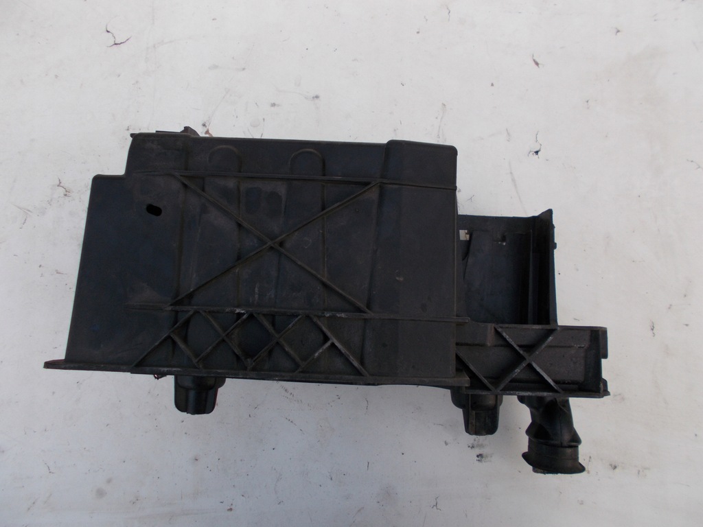 фото №4, Основание аккумулятор renault laguna iii 07-