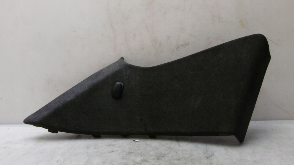 фото №1, Audi r8 420 06- защита обивка стойка 420867288b