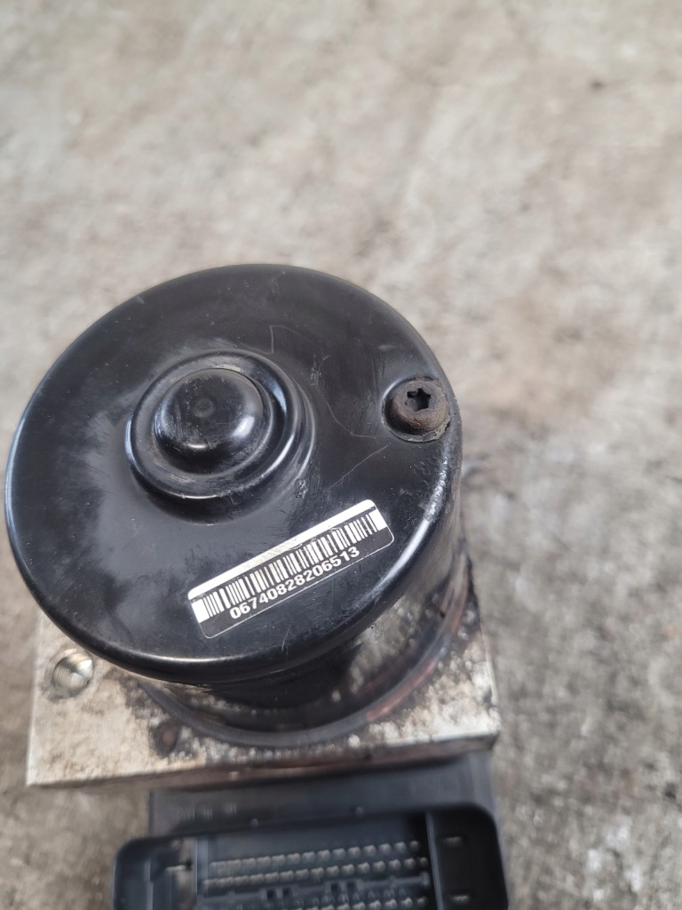 фото №8, Насос abs оригинальный номер 1c0907379d seat leon 01r. 1.9tdi