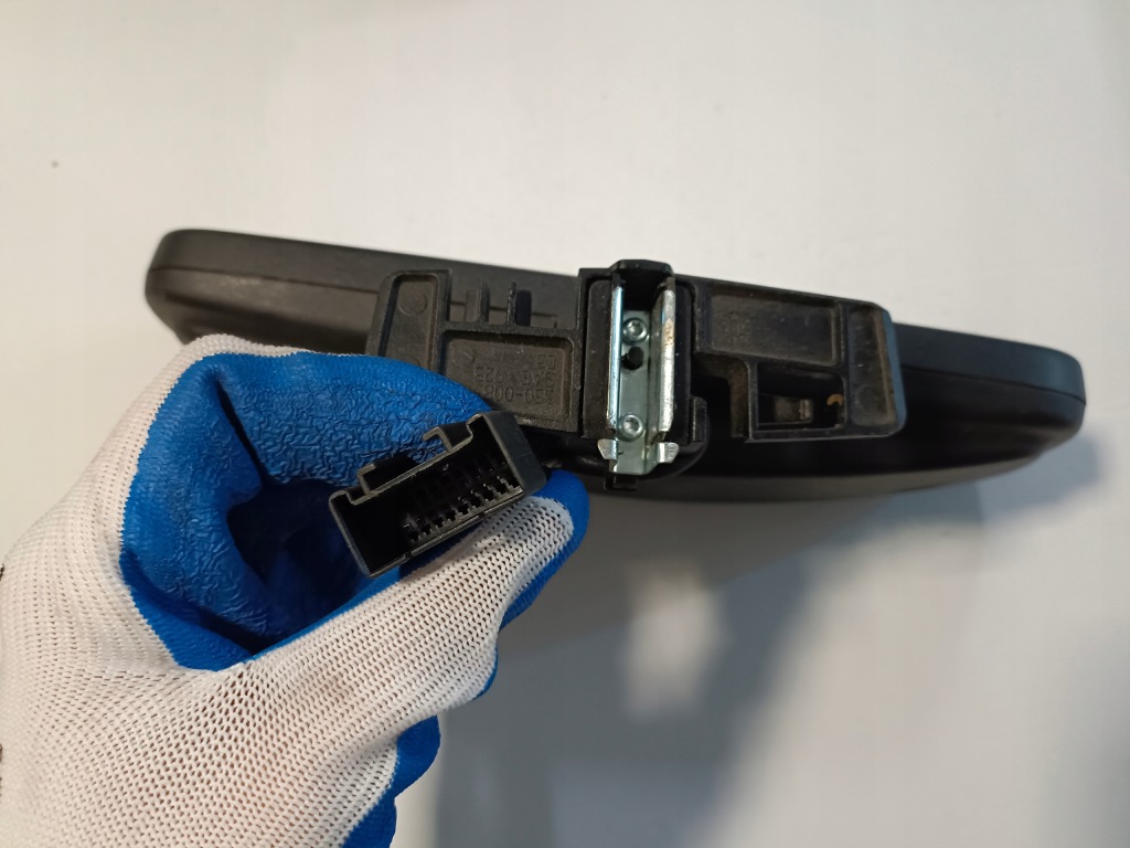 Opel zafira b зеркало внутреннее фотохромный 025611 Оригинал