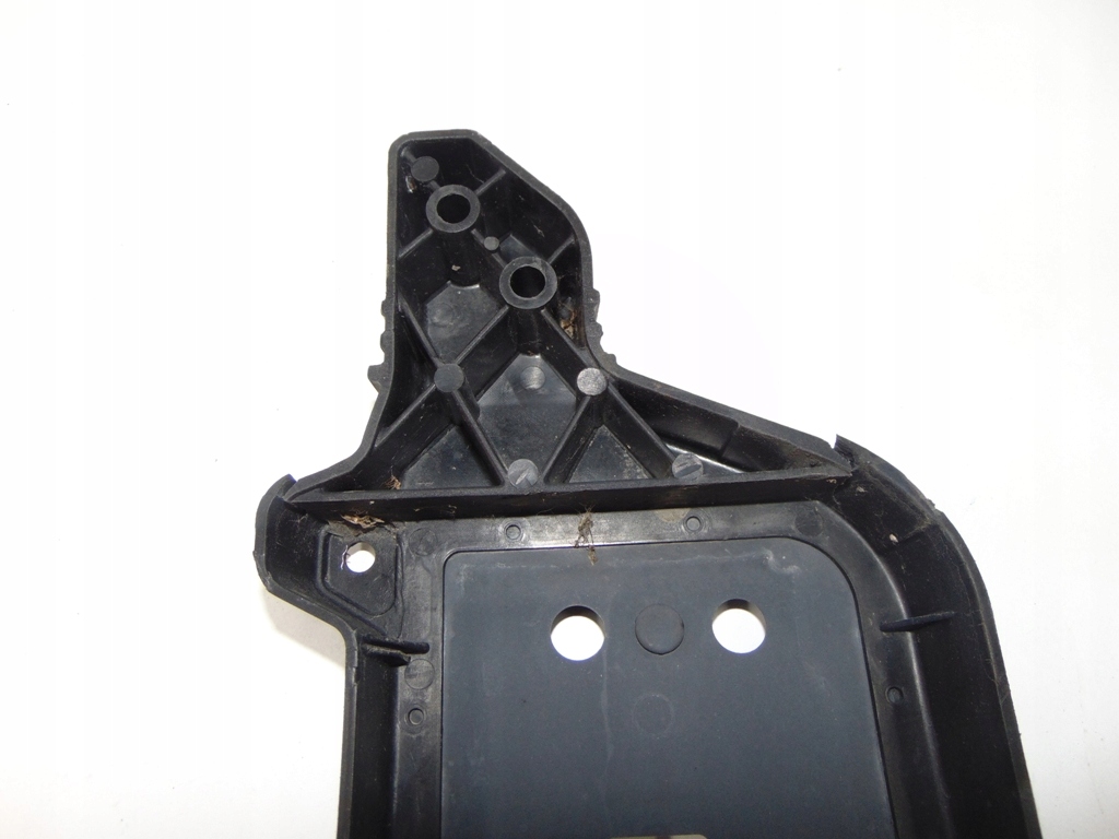 фото №16, Kia оригинальный номер 64101 1y000 передние обшивка