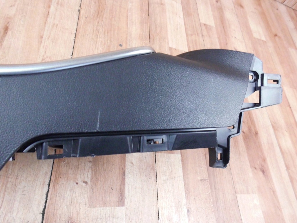 фото №9, Mitsubishi outlander iii накладка тунель середній