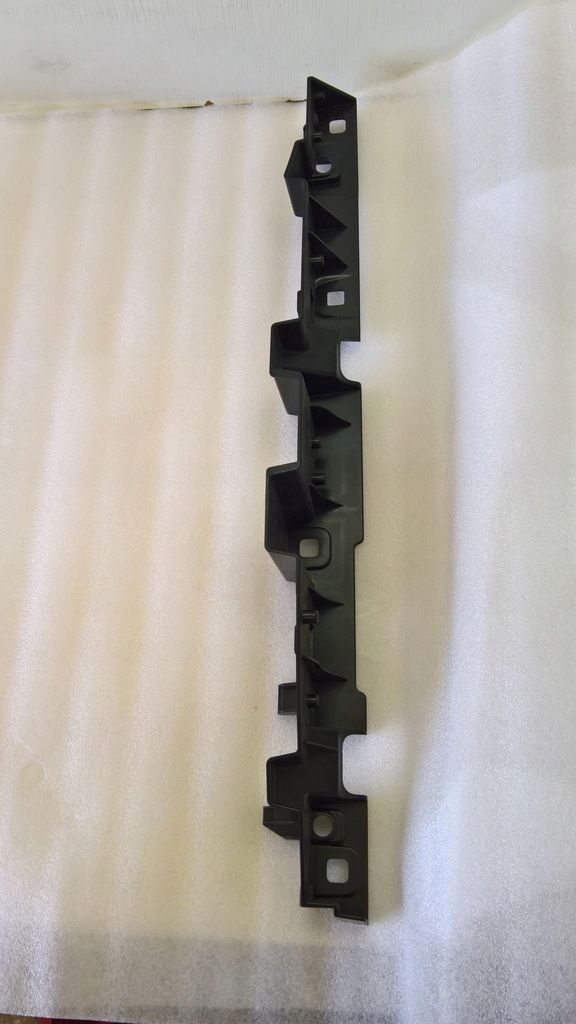 фото №10, Bmw i01 i01n i3 2013- кронштейн кронштейн правый блок двигателя a - крыло 7299184