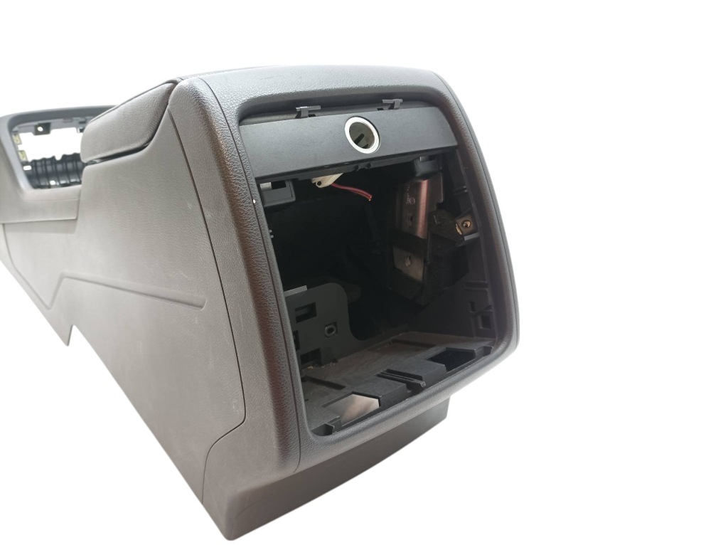 фото №7, Тунель середній підлокітник бардачок 7p volkswagen touareg ii 2011-