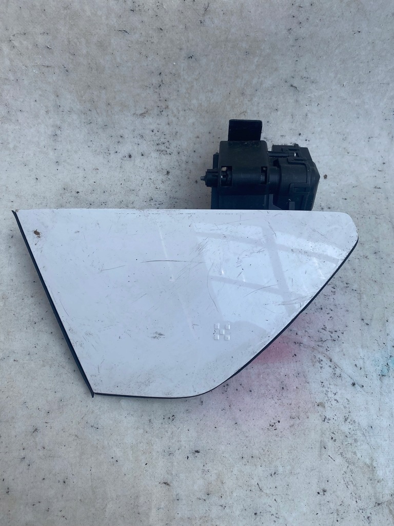 фото №9, Hyundai ioniq 5 21- крышка разъём зарядки