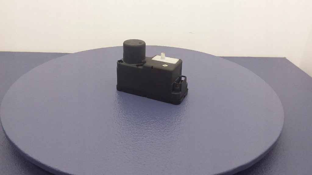 фото №1, Vw passat b4 помпа центрального замка 1h0962257g