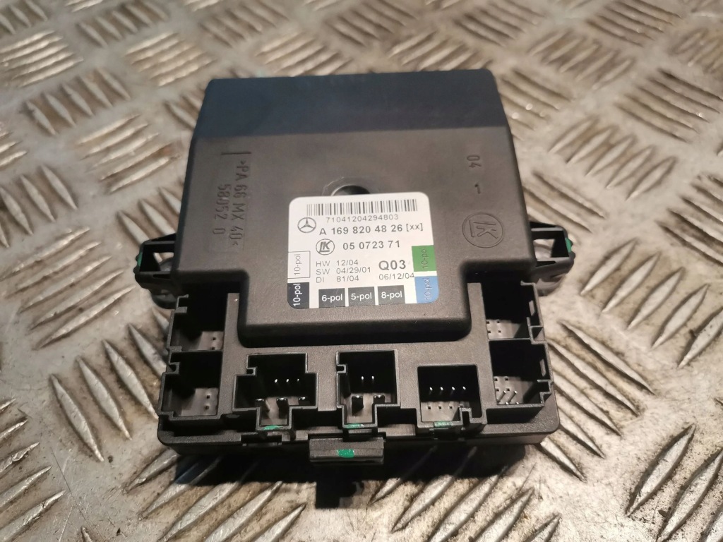 фото №1, Mercedes-benz a w169 права сторона блок керування / модуль двері