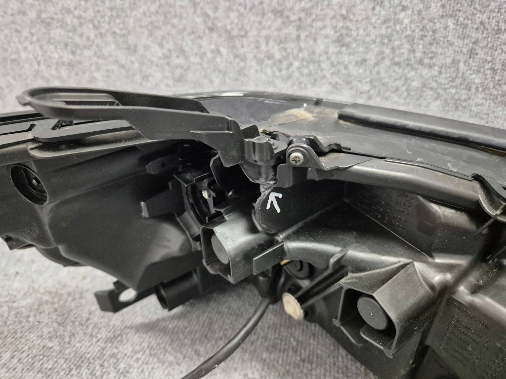 Фара фара передняя перед левая - lexus es vii full led 2018- Киев