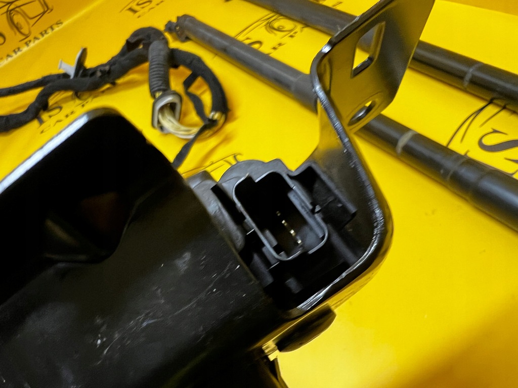 фото №7, Комплект электрическая крышка багажника задняя багажника замок амортизаторы c4 grand picasso ii