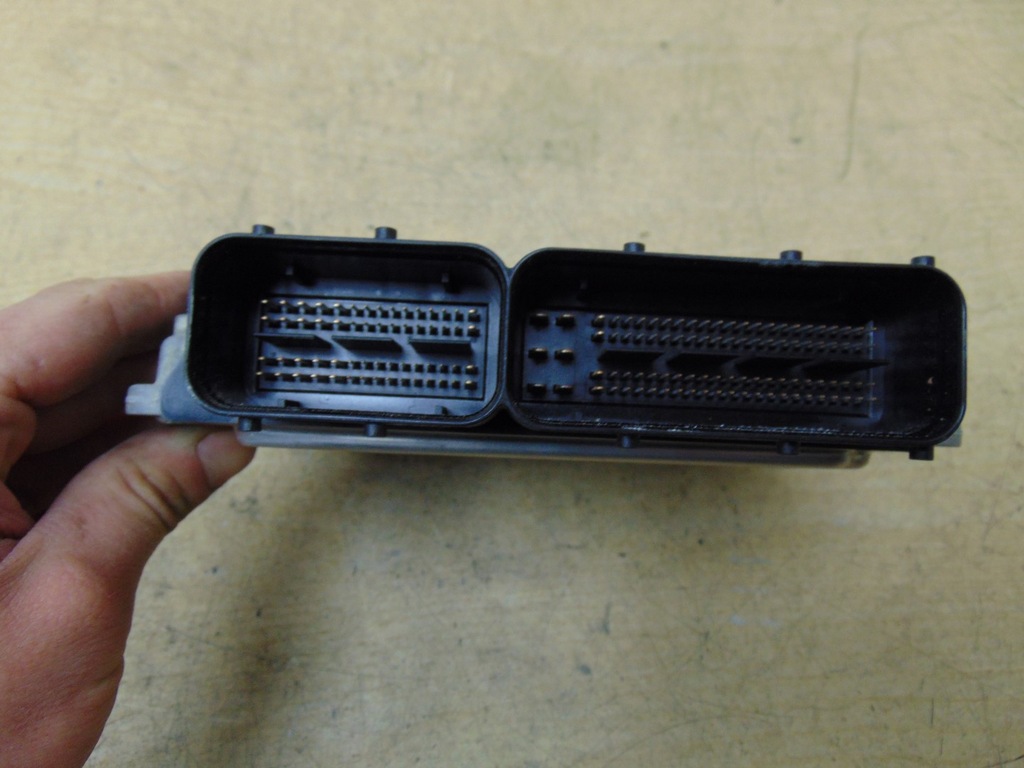 фото №6, Бортовий комп'ютер блок керування двигуна vw caddy 2.0 tdi