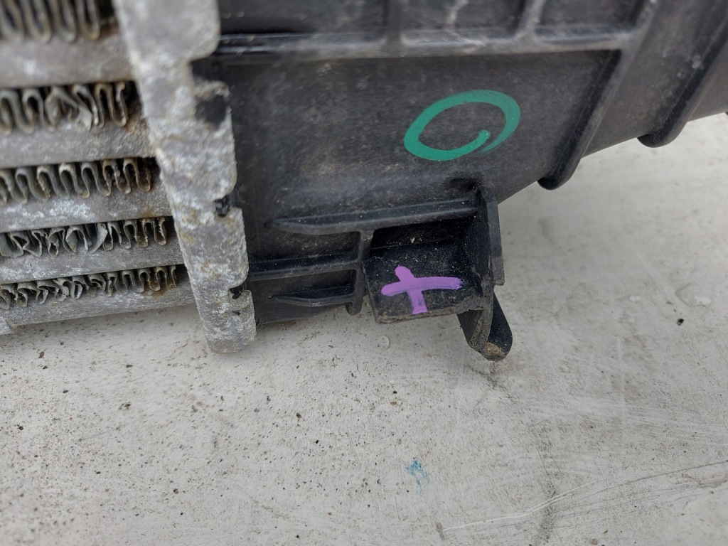 Mercedes e klasa 211 3.0 d радіатор інтеркулер Ціна