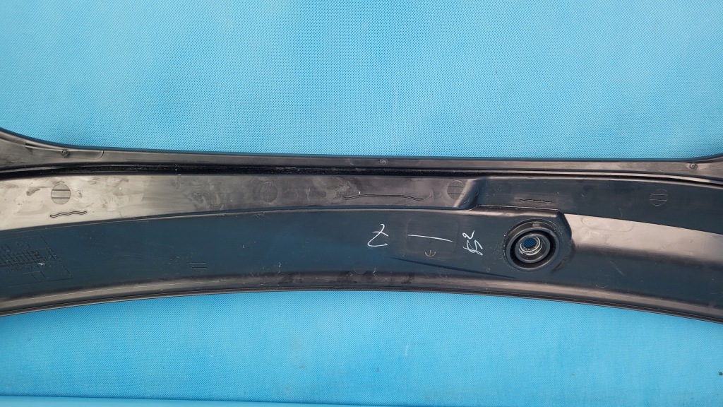 Bmw x6 3 g06 21r накладка жабо жабо перед 7434879 Цена