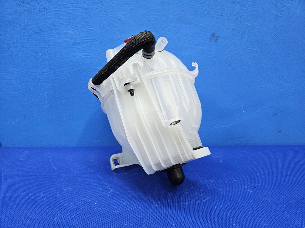 фото №8, Audi q8 e-tron 55 бак розширювальний 4ke121405 кронштейн 4kl121412