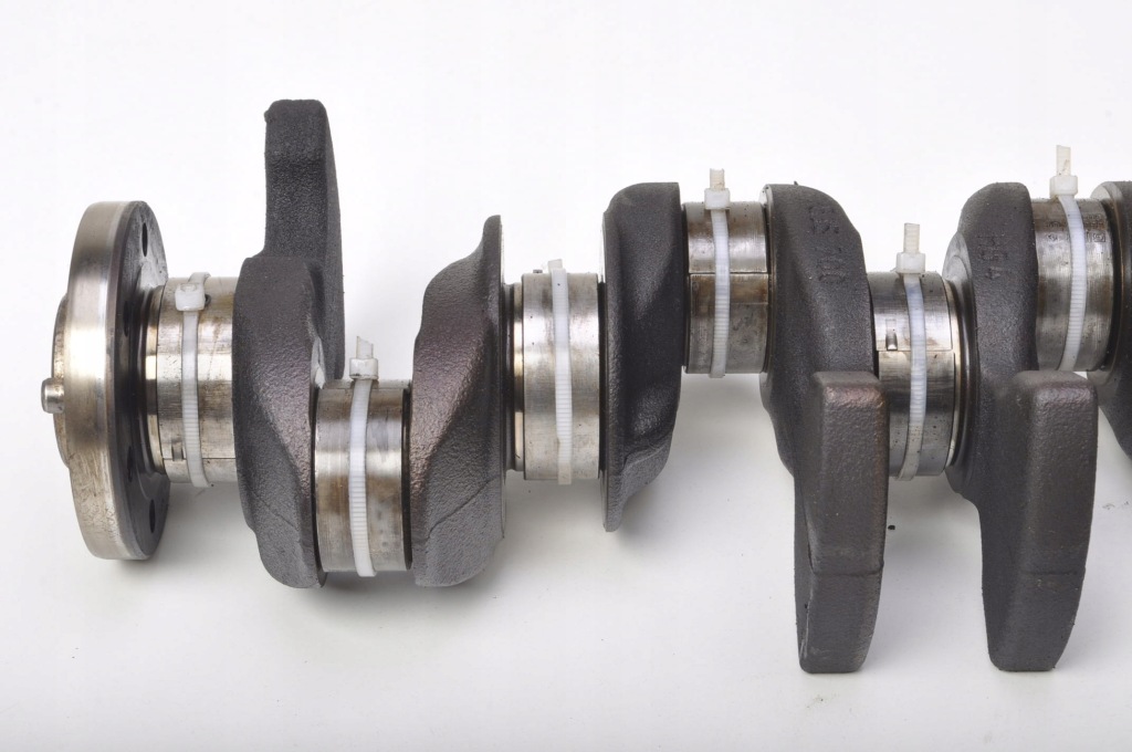 Купити Mini r55 r56 207 208 308 c3 picasso 1.4 16v 95km wał колінчастий 7534733