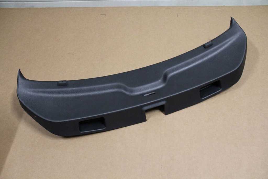 фото №1, Оббивка кришки багажник vw scirocco 1k8867601