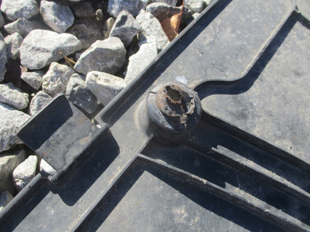 Накладка под двигатель нижняя подвеска mazda 3 bm 3 2.2 d ghr556071 Доставка