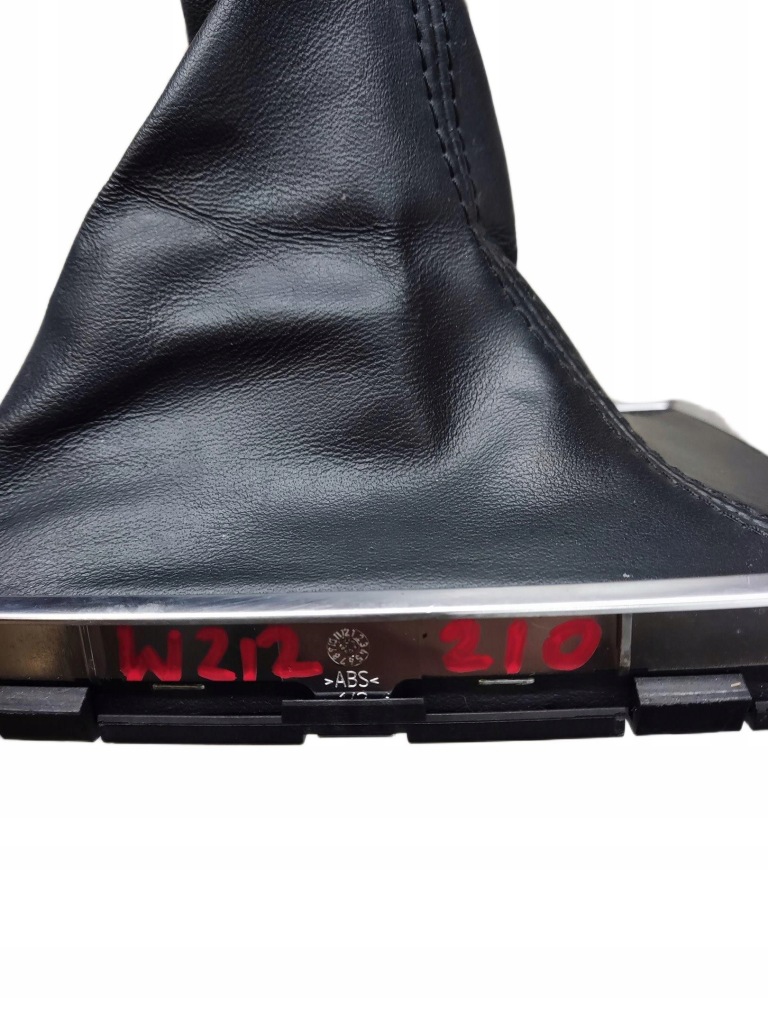 Mercedes e klasa w212 чохол передач ручка механічна коробка передач Ціна