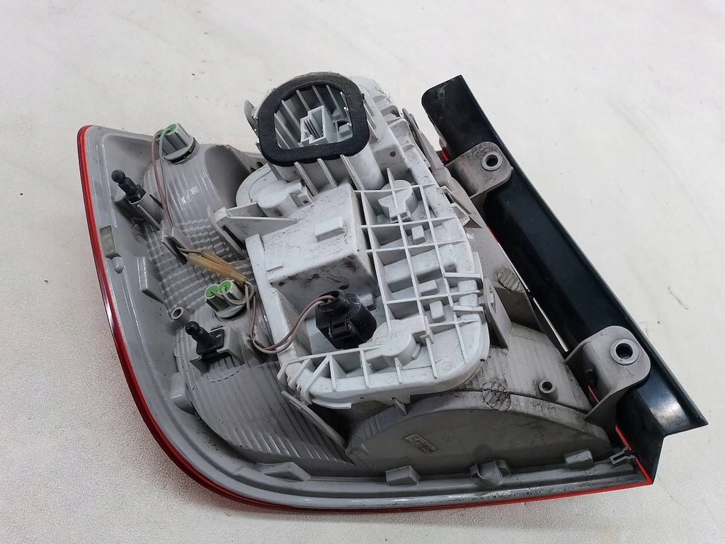 фото №5, Лампа задня права skoda rapid ii 5jh945096 5jh945112 хетчбек