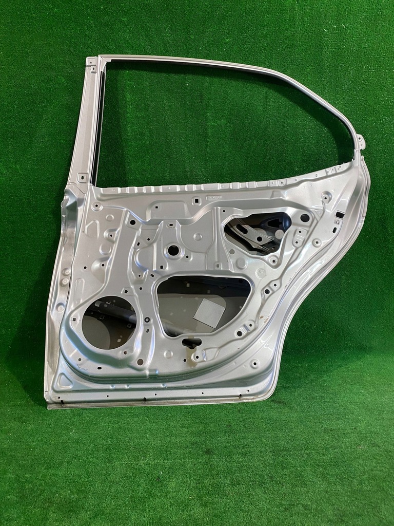 фото №6, Двері задні праве правий задня toyota camry viii