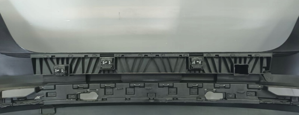 Audi e-tron 4ke 18-23 бампер задній задня Ціна