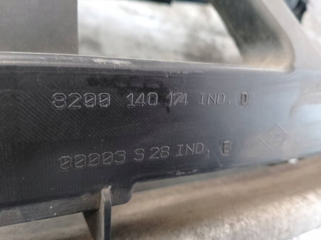 фото №8, Pas перед, підсилювач передній renault scenic ii 8200140174 1.6 16v