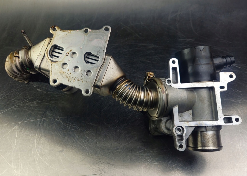 Клапан egr радіатор egr радіатор fiat tipo 2 doblo 55268286 / 55283136 Зі Шроту