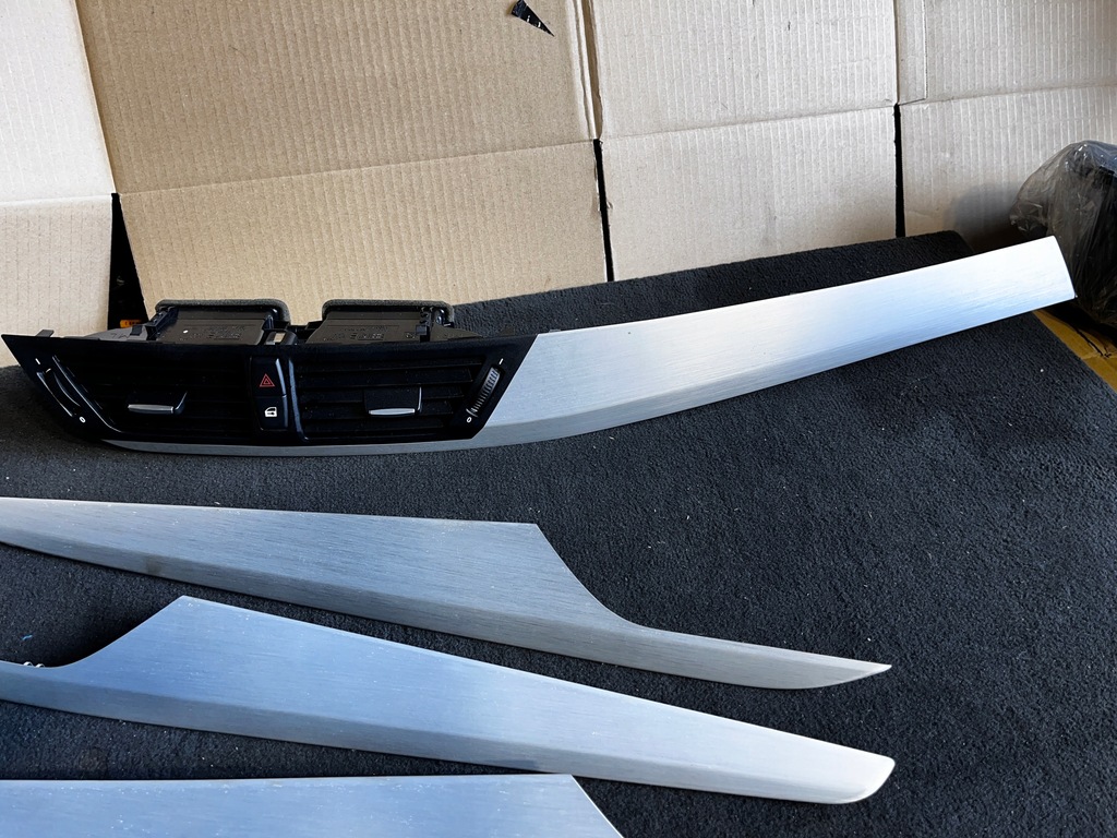 фото №9, 10 bmw x1 e84 накладки декоративные dekor декоры алюминий