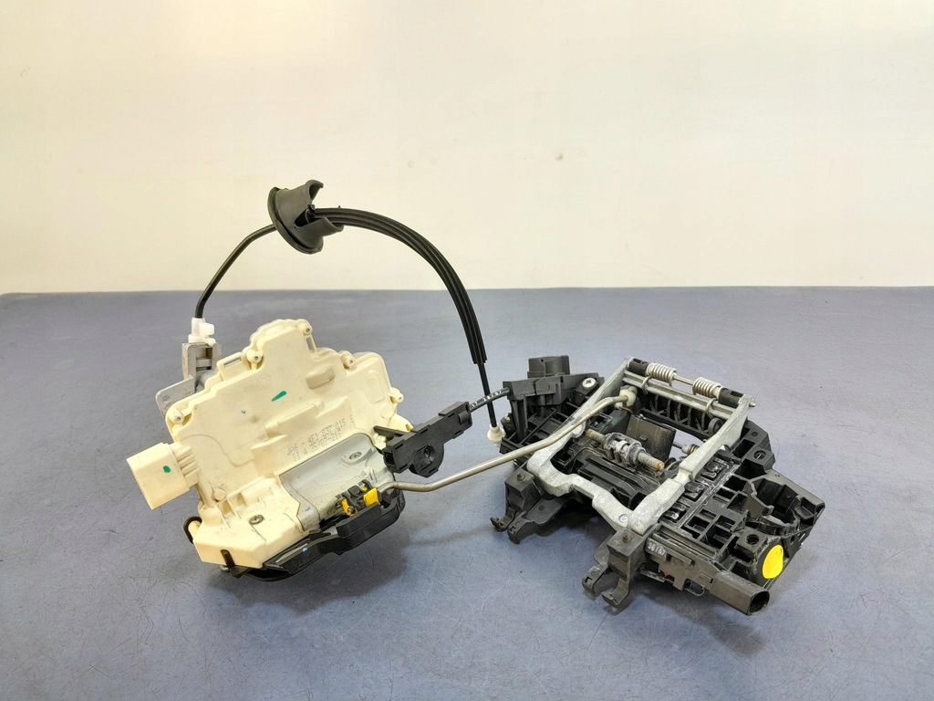 фото №4, Audi a8 d3 lift замок двері перед лівий 4e1837015e