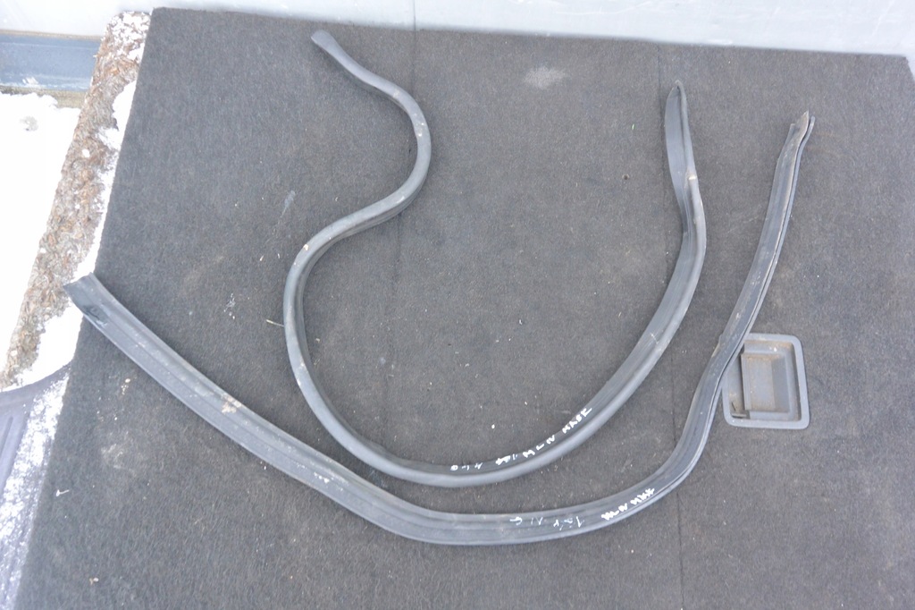 фото №1, Прокладка капот mercedes kpl gl x164 ml w164